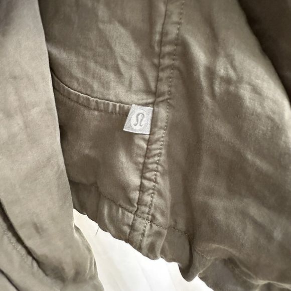 Lululemon Athletica City Stroll Hoodie Green Tencel Pullover Jacket 10 - Picture 6 of 6